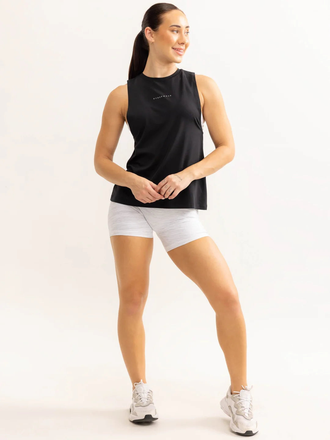 SOFT TECH LOOSE FIT TANK, BLACK